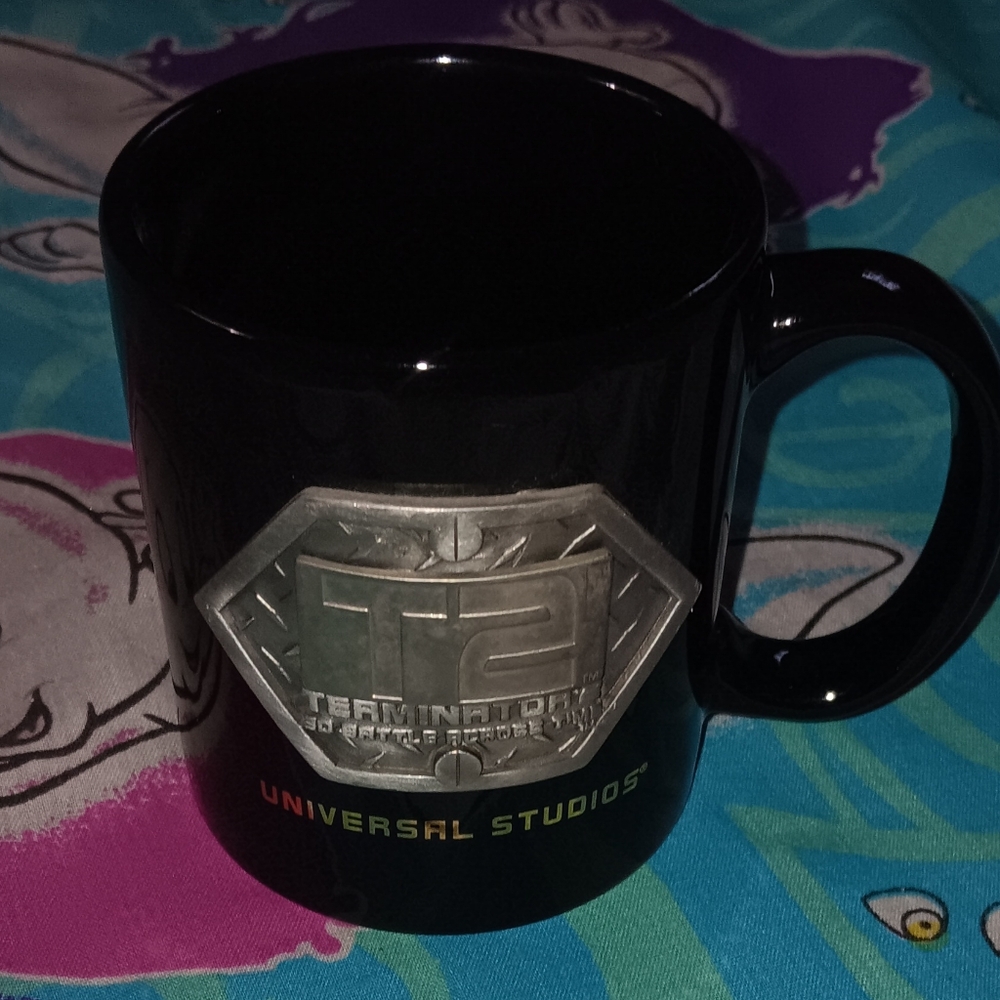 Terminator 2 Universal Studios Vintage Movie Coffee Mug